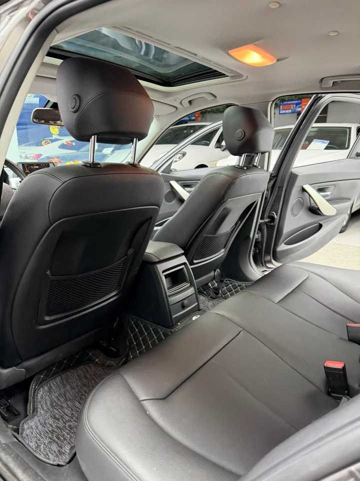 BMW 3 Series 2013 #9 BMW 3 Series 2013 car image #9