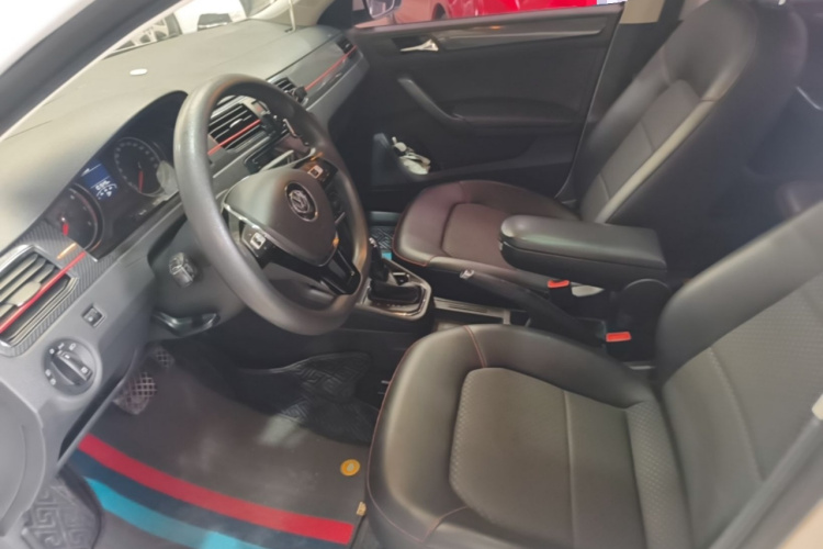 Volkswagen Santana 2018 #15 Volkswagen Santana 2018 car image #15