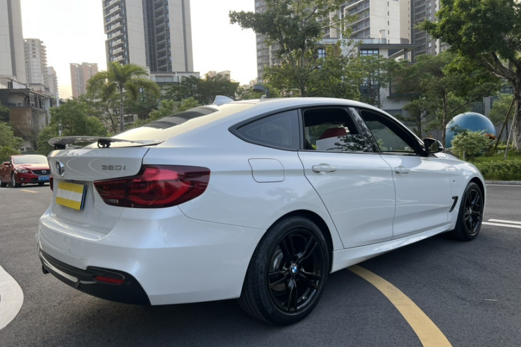 BMW 3 Series GT 2021 #4 BMW 3 Series GT 2021 immagine di auto #4