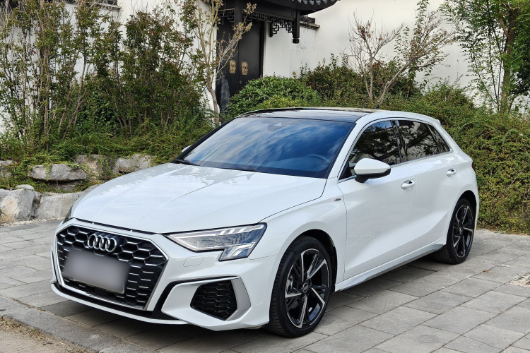 Audi A3 2024 car image #2