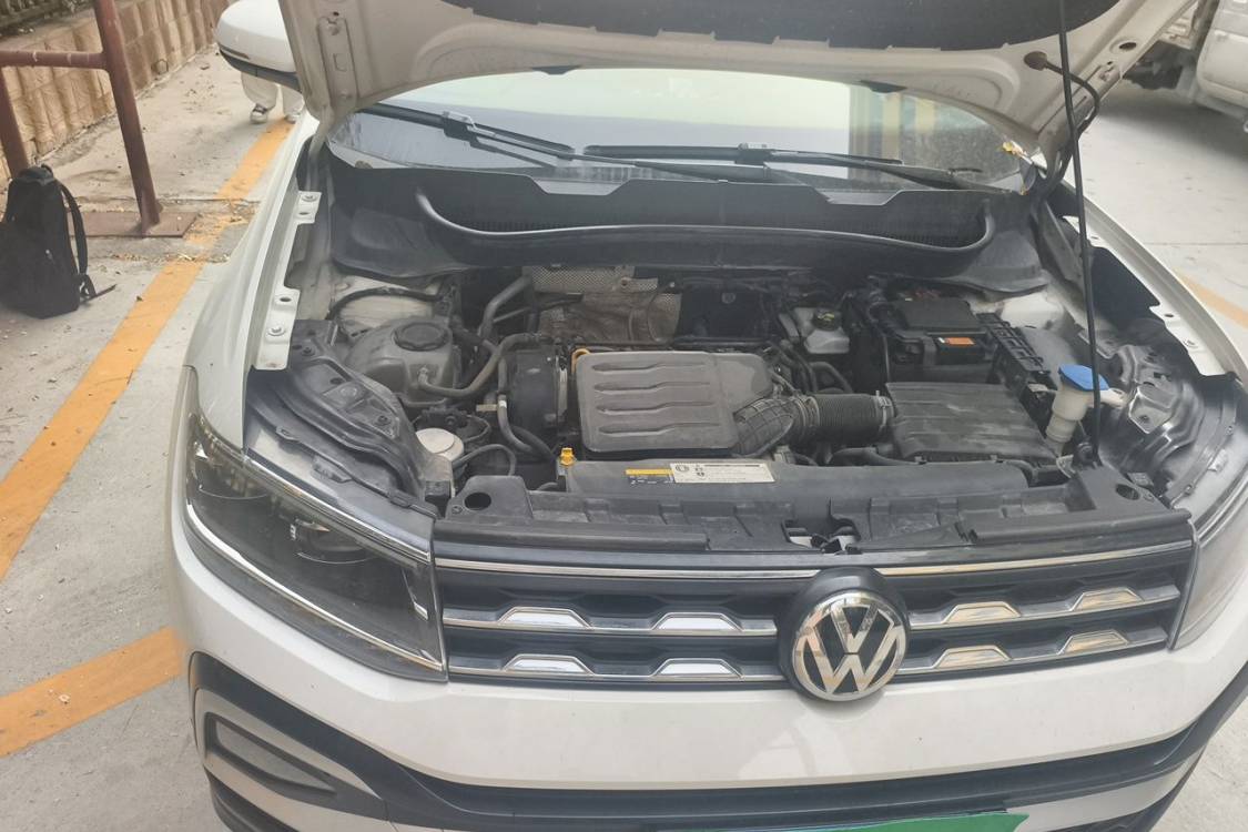 Volkswagen T-Cross 2020 car image #11