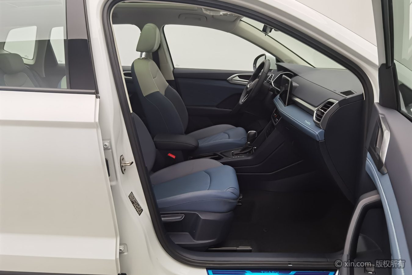 Volkswagen Tharu 2025 car image #24