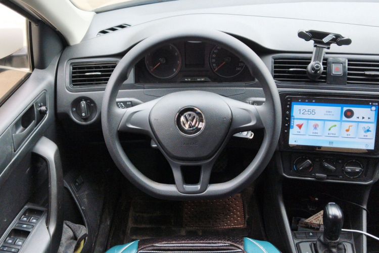 Volkswagen Santana 2020 car image #11