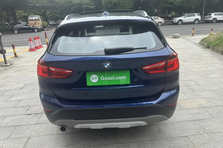 BMW X1 2018 #9 BMW X1 2018 immagine di auto #9