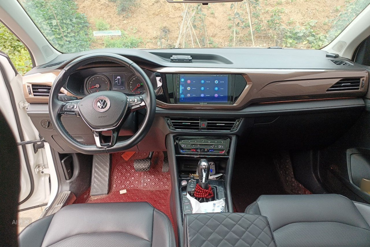 Volkswagen Tharu 2021 #11 Volkswagen Tharu 2021 immagine di auto #11