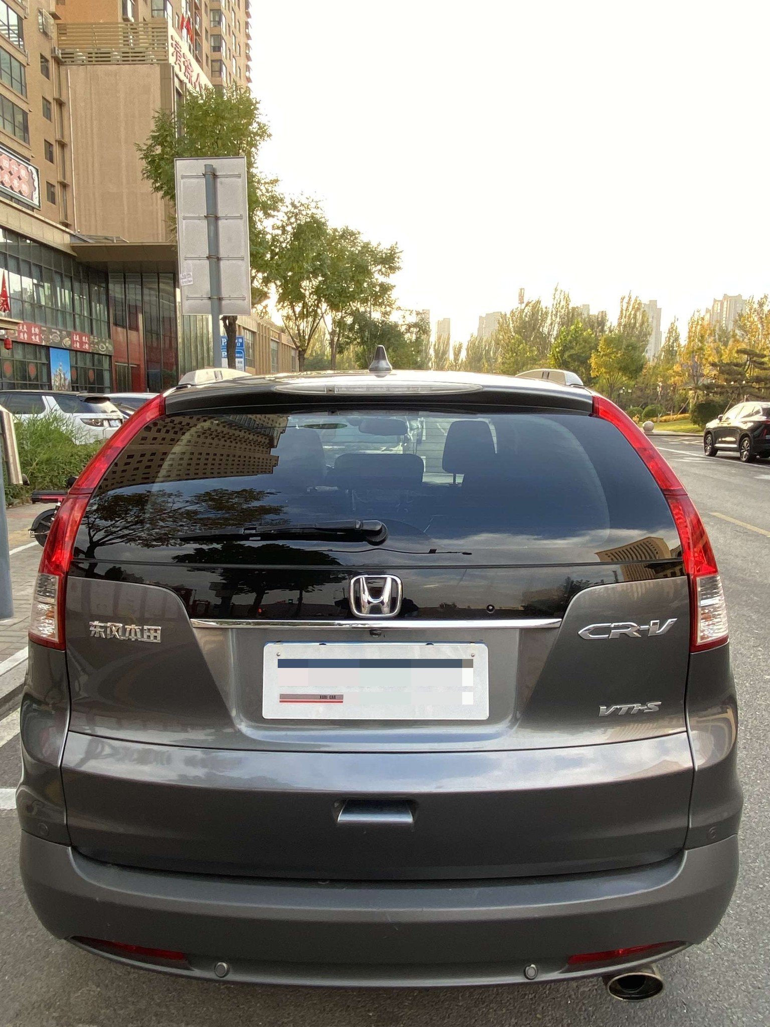 2012 imagem de carro #5