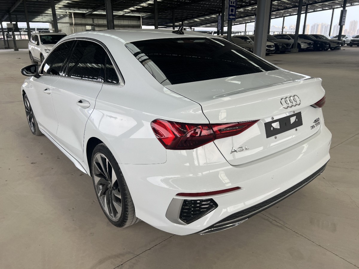 Audi A3 2022 immagine di auto #6