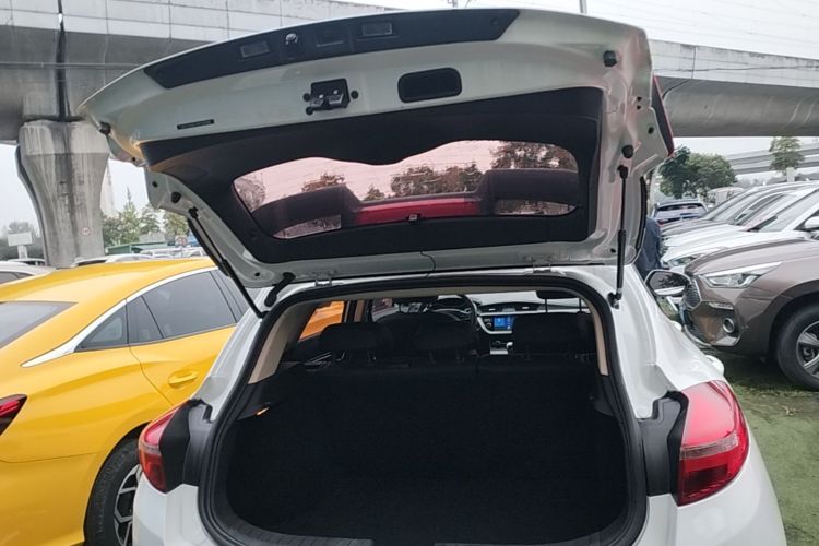 GEELY Emgrand GS 2017 #19 GEELY Emgrand GS 2017 imagen de coche #19