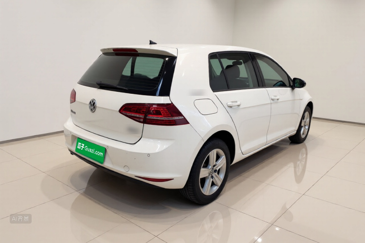 Volkswagen Golf 2017 car image #7