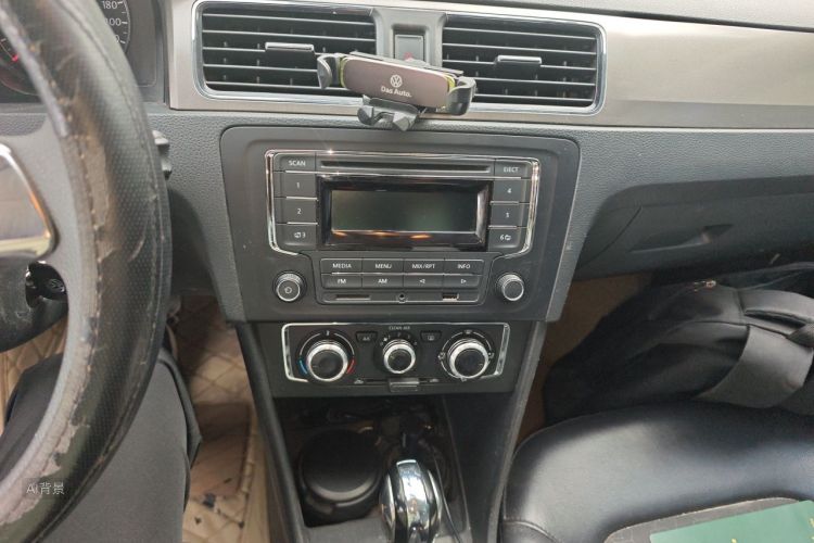 Volkswagen Santana 2017 #15 Volkswagen Santana 2017 car image #15