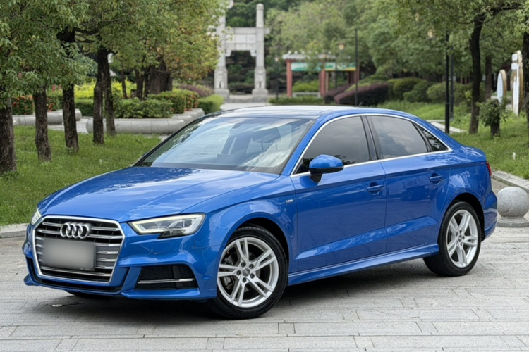 Audi A3 2019 #2 Audi A3 2019 car image #2