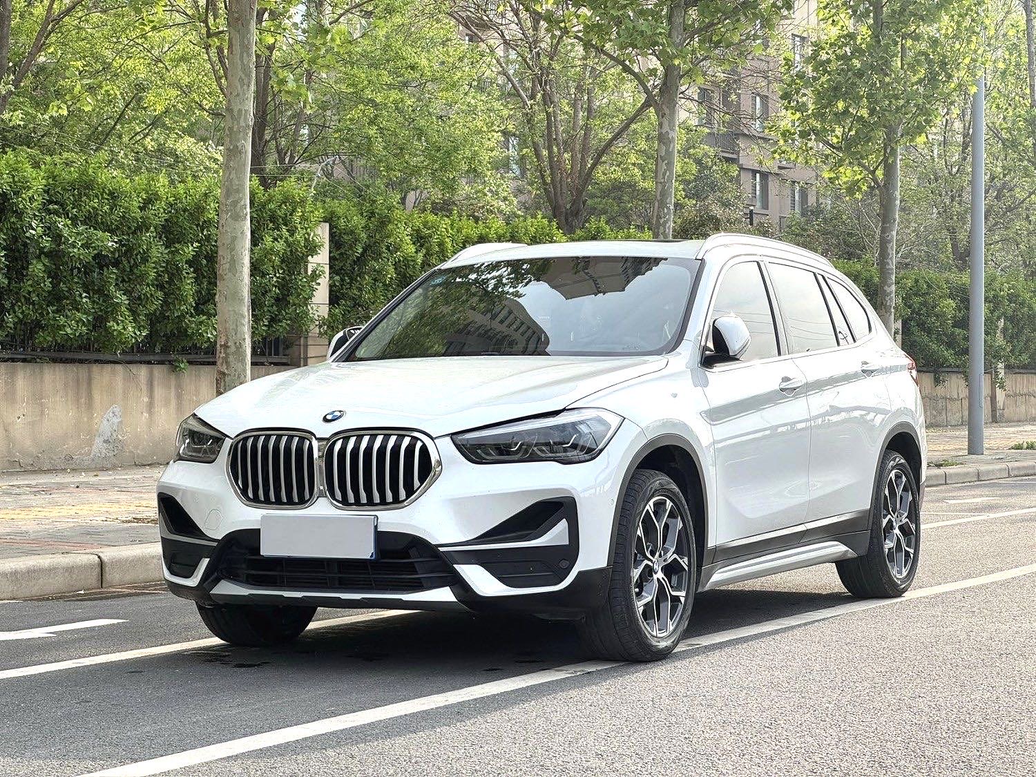 2020 2020 car image