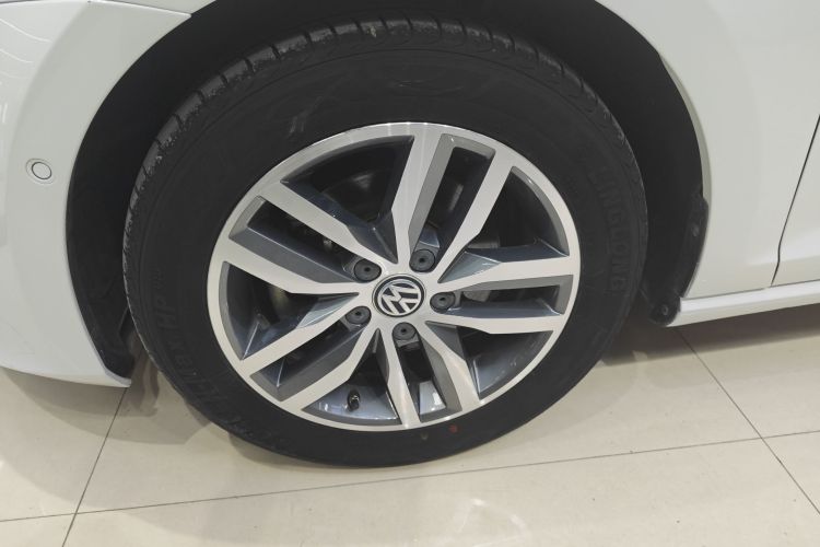 Volkswagen Golf 2017 imagen de coche #6