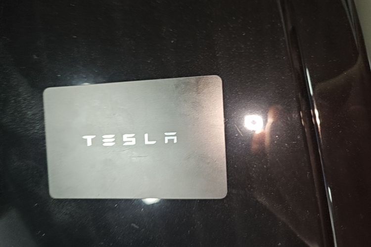 Tesla Model Y 2022 #9 Tesla Model Y 2022 car image #9