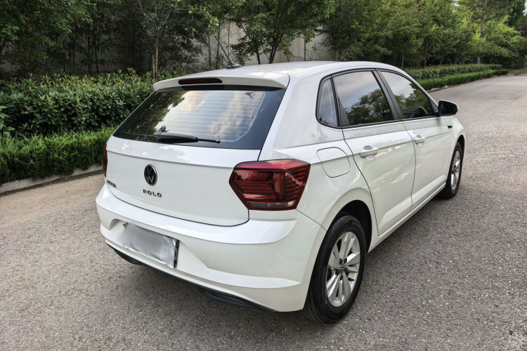 Volkswagen Polo 2021 car image #8