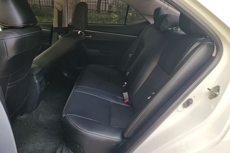 Toyota Corolla 2017 #17 Toyota Corolla 2017 car image #17