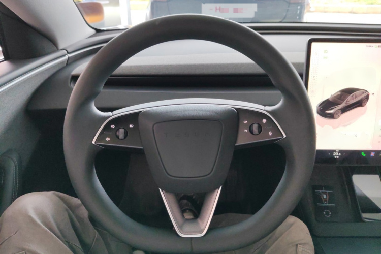 Tesla Model 3 2024 #11 Tesla Model 3 2024 car image #11