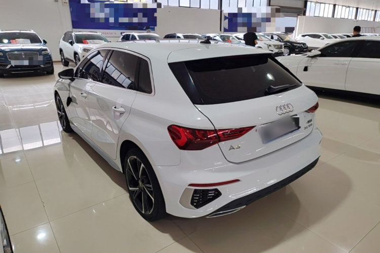 Audi A3 2021 car image #5