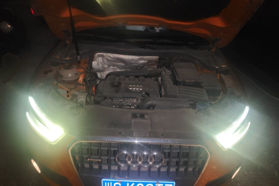 Audi Q3 2014 car image #10