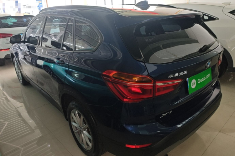 BMW X1 2019 #5 BMW X1 2019 car image #5