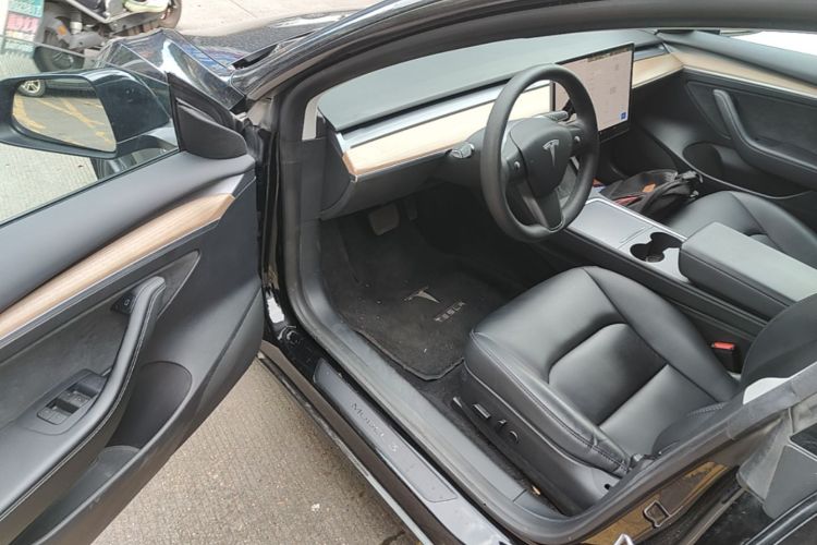 Tesla Model 3 2023 #12 Tesla Model 3 2023 car image #12