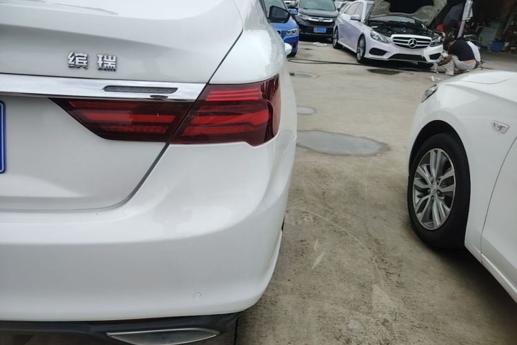 GEELY Binray 2022 car image #4