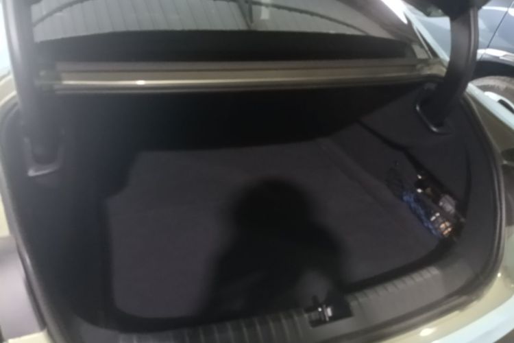 MI SU7 2025 car image #19