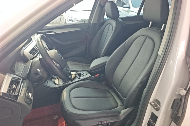 BMW X1 2017 car image #15
