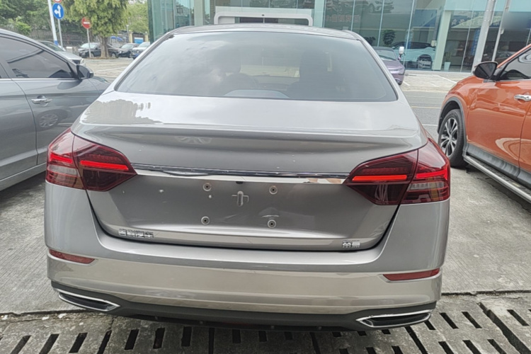 GEELY Emgrand 2021 #4 GEELY Emgrand 2021 car image #4