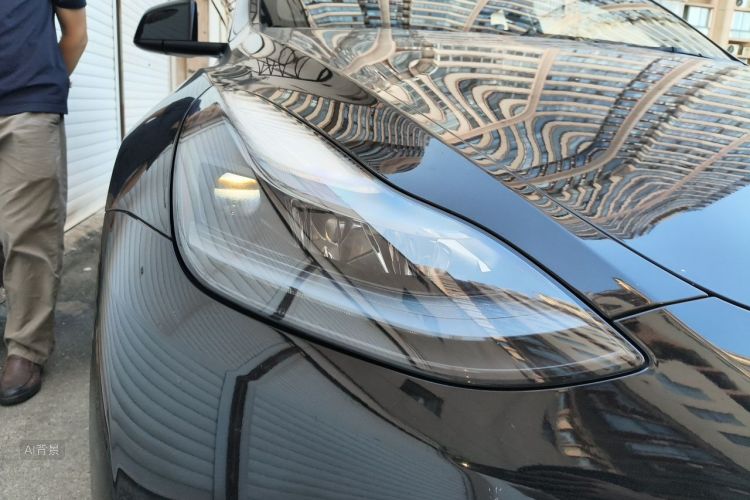 Tesla Model Y 2022 car image #8