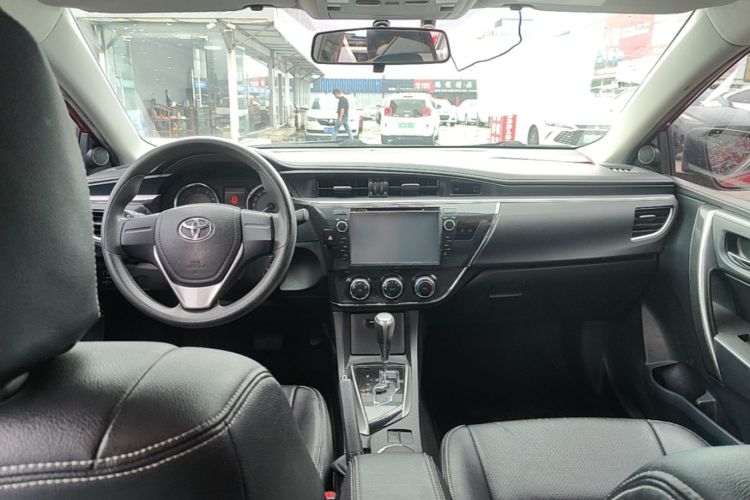 Toyota Corolla 2015 car image #10