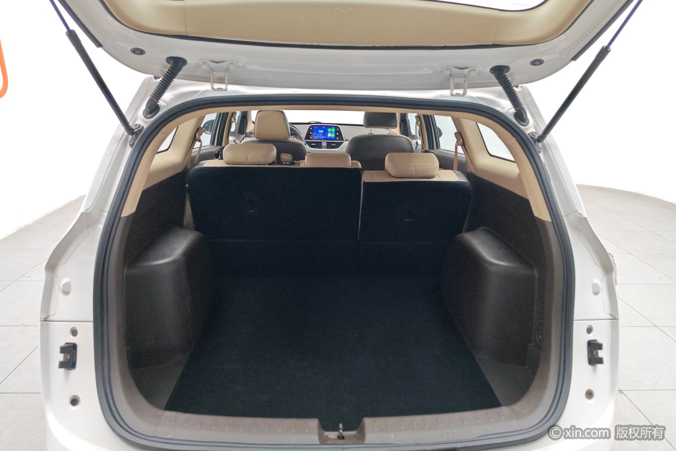 2019 #17 2019 immagine di auto #17