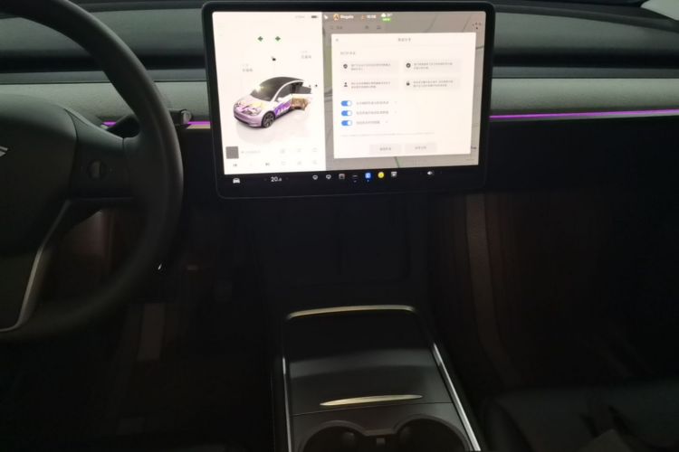 Tesla Model Y 2024 #13 Tesla Model Y 2024 car image #13