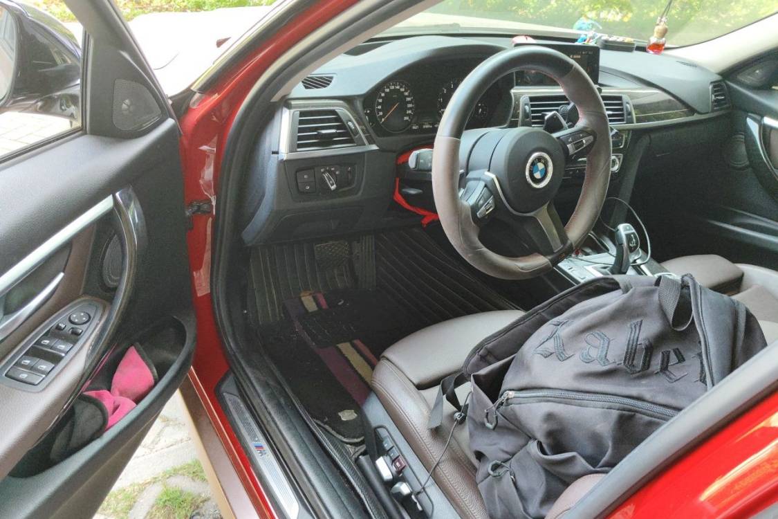 BMW 3 Series 2018 #25 BMW 3 Series 2018 car image #25