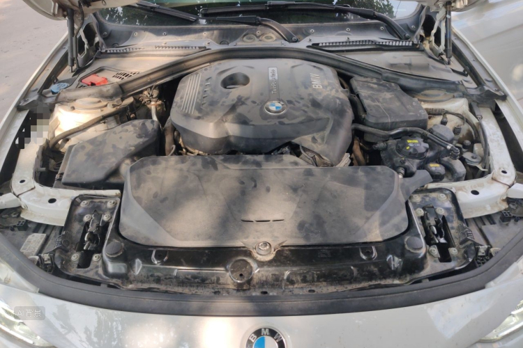 BMW 3 Series 2019 car image #22