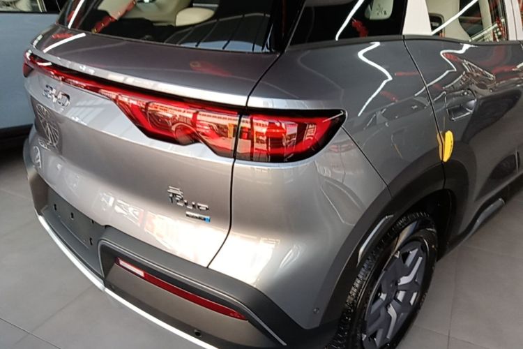 BYD YuanUP 2026 #8 BYD YuanUP 2026 car image #8
