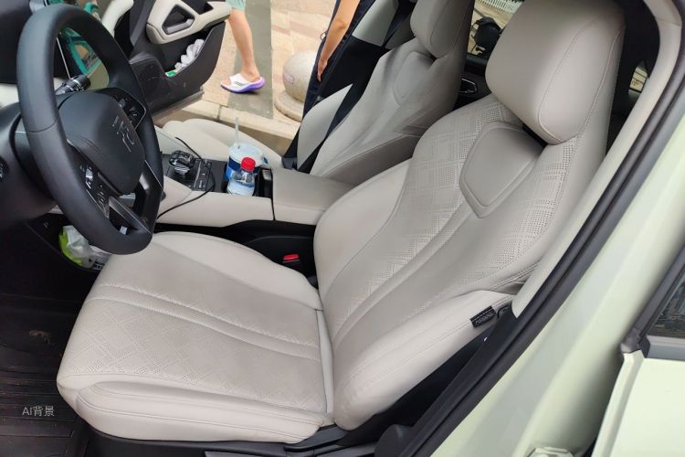 BYD YuanUP 2024 #18 BYD YuanUP 2024 car image #18