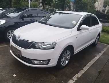 Skoda Rapid 2016 Skoda Rapid 2016 car image