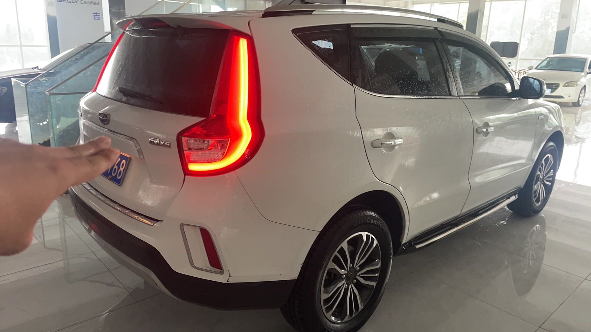 GEELY Vision X6 2017 #5 GEELY Vision X6 2017 car image #5