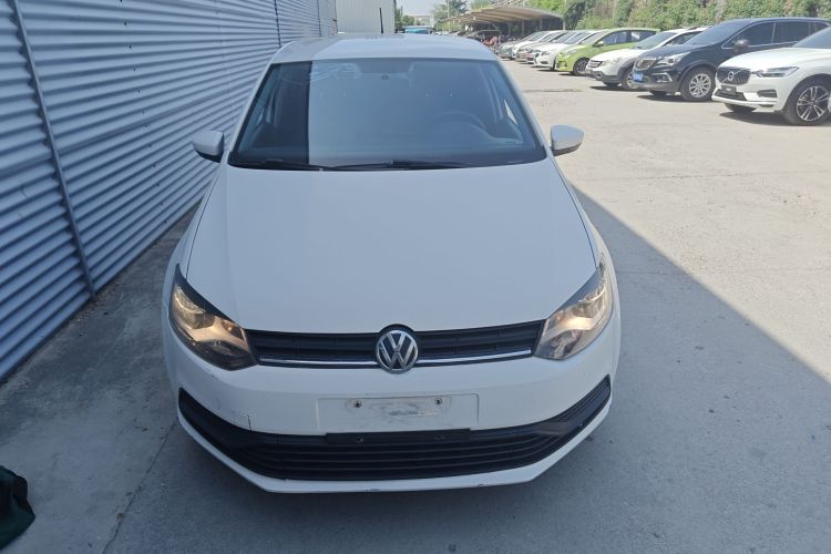 Volkswagen Polo 2017 imagem de carro #3