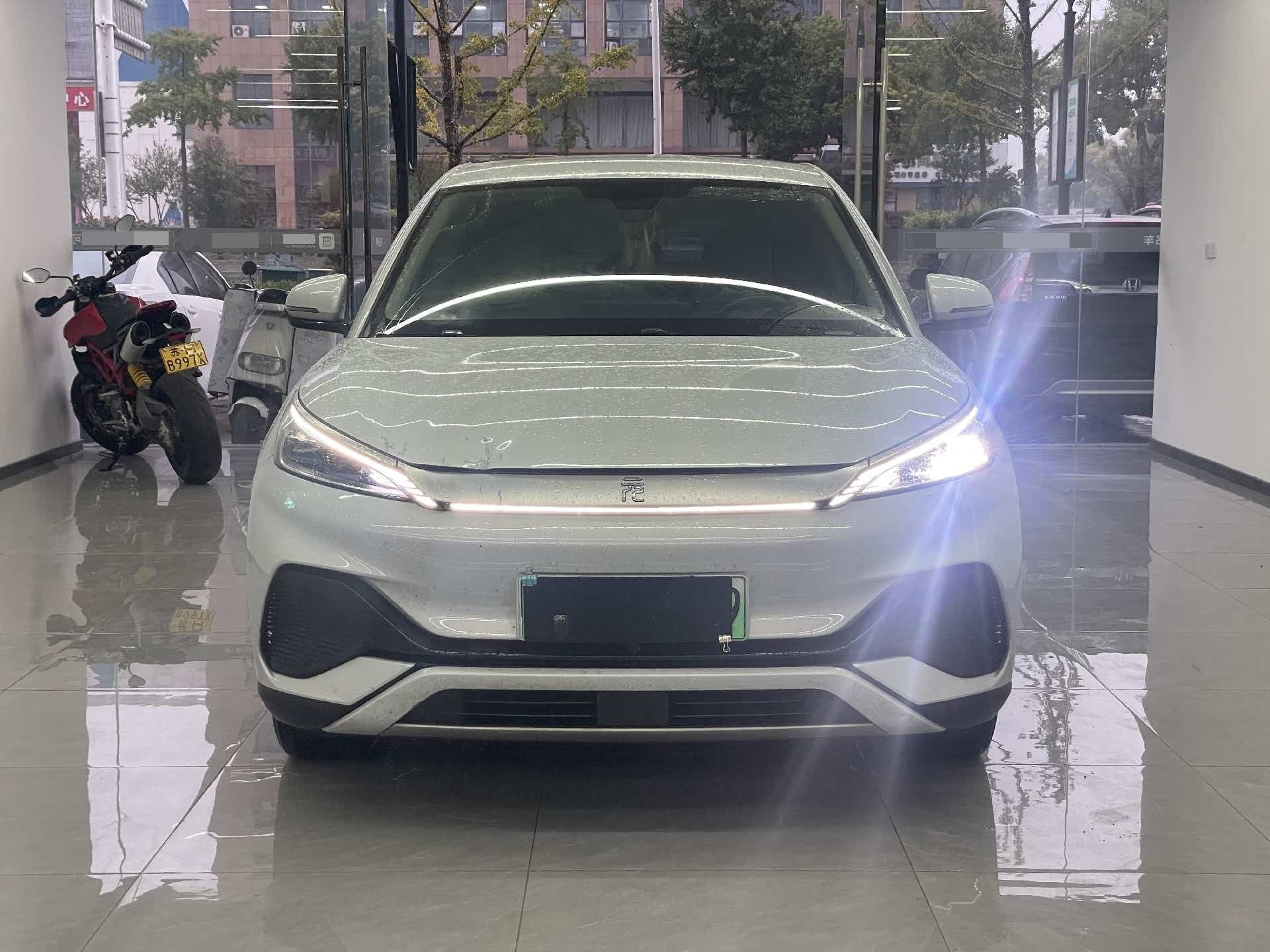 BYD Yuan Plus 2023 car image #2