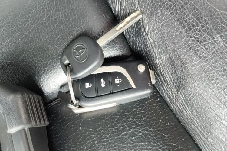 Toyota Corolla 2017 #9 Toyota Corolla 2017 car image #9