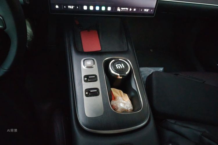 MI SU7 2025 car image #16
