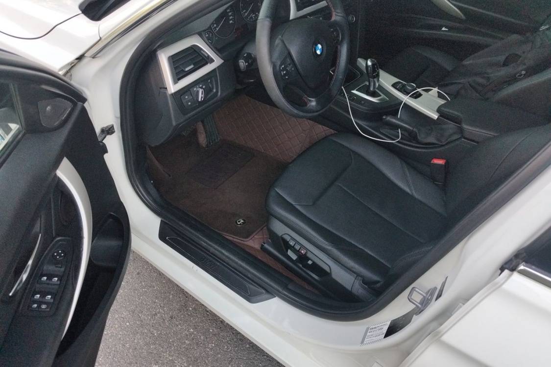 BMW 3 Series 2013 #23 BMW 3 Series 2013 car image #23