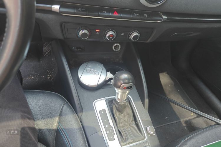 Audi A3 2017 car image #16