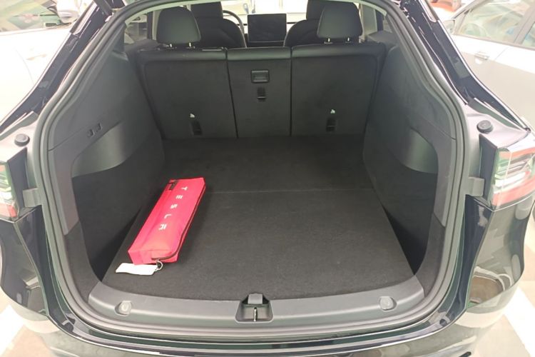 Tesla Model Y 2023 #19 Tesla Model Y 2023 car image #19