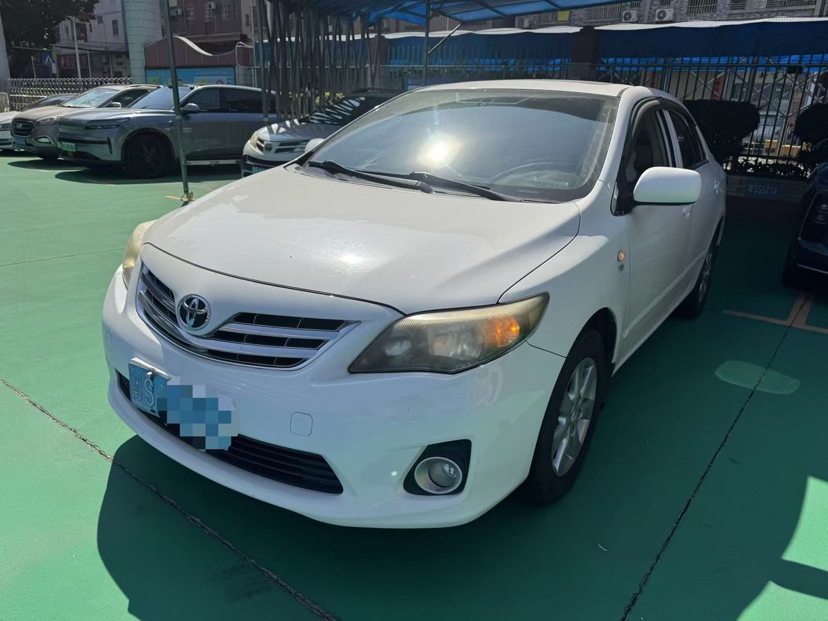 Toyota Corolla 2014 immagine di auto 