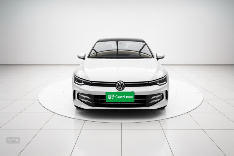 Volkswagen Golf 2025 car image #3