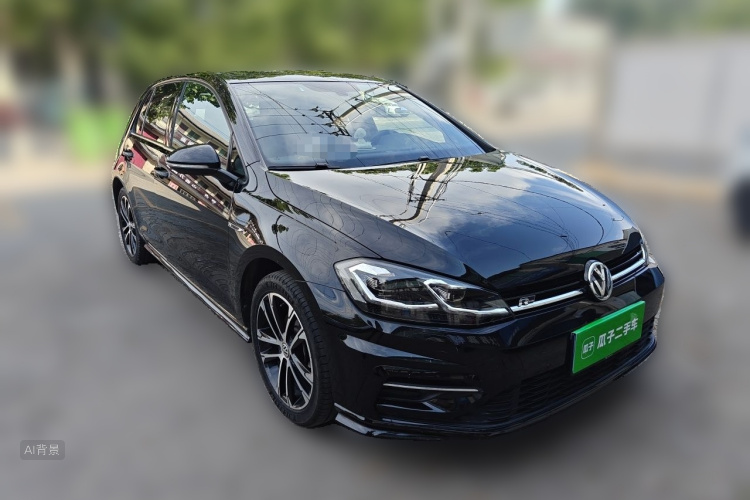 Volkswagen Golf 2020 car image #4