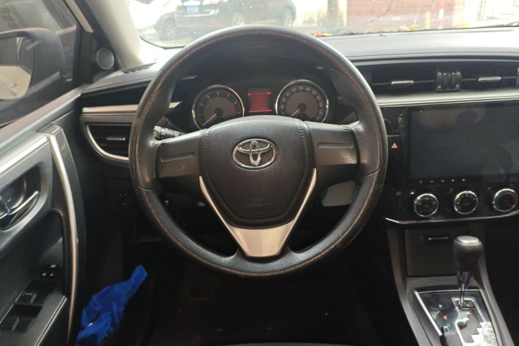 Toyota Corolla 2016 car image #11